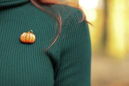 Dýně - keramická brož